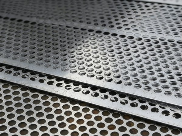 Perforated Metal Mesh Panel Sheet